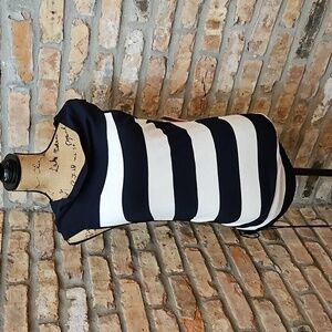 NWT Esprit black & white stripe gatheted side top size Medium